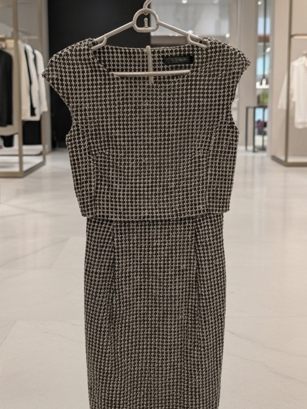 Weekend Max Mara Geometric Grid Houndstooth Layered Sheath Dress size 2